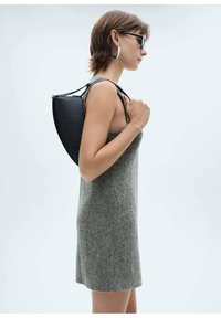 Mango Cocktailklänning - grey