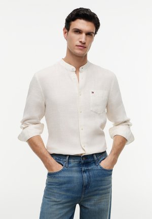 Tommy Hilfiger ELEVATED ESSENTIALS - Πουκάμισο - white