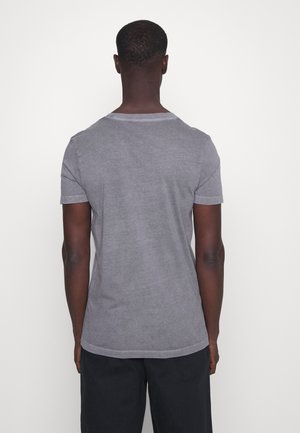 Print T-shirt - quiet mid grey