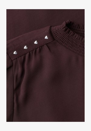 Street One Studio, LONG-SLEEVE BLOUSE WITH STUDS AND A SMOCKED COLLAR - Blouse - russet red