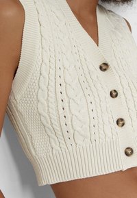 Stradivarius Vesta - stone
