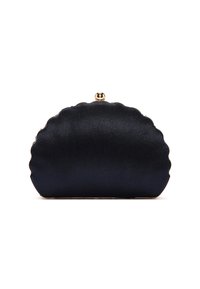 Clutch in satin blu navy con cima scallopata, adornata da una chiusura in tono oro. Texture liscia, forma arrotondata e con dettagli metallici.