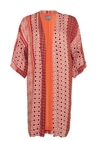 Czerwono-biała kimono z otwartym przodem, krótkimi rękawami, różnorodnymi geometrycznymi wzorami i jednolitym pomarańczowym wnętrzem. Lekki materiał.