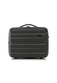 Černý tvrdý kryt na laptop s horizontálními drážkami, horním madlem a značkovou deskou. Obsahuje zipové uzávěry a malé nožky pro stabilitu.