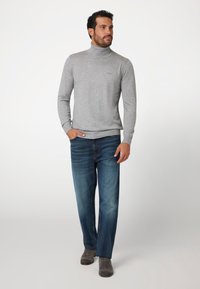 Guess ROLLKRAGEN - Jersey de punto - grigio