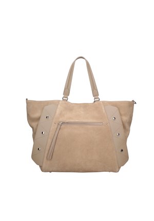 Grand sac à main beige avec double poignée, poche avant zippée et panneaux décoratifs cousus avec clous métalliques sur les côtés.