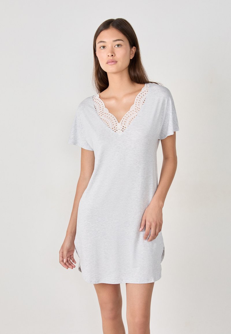 Etam JOSEPHINE - Chemise de nuit / Nuisette - light grey