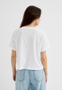 INSIDE Camiseta estampada - blanco