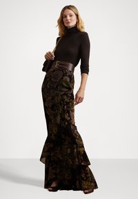 Lauren Ralph Lauren Petite SILK BLEND TURTLENECK SWEATER - Stickad tröja - circuit brown