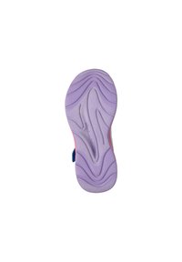 Suela de zapato de goma lavanda, con patrones de banda ondulada para tracción. Forma redondeada con un ligero degradado hacia el talón.