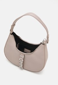 Tommy Jeans CITY BOLD SHOULDER - Handbag - drifty dunes