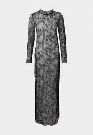 Robe en dentelle noire à manches longues, longueur sol, avec un motif floral et un col haut, tissu transparent sur une doublure solide.