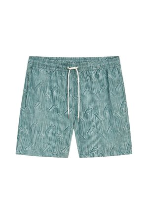 Short de bain vert à motifs avec des rayures blanches verticales et diagonales, taille élastique et cordon blanc au centre devant.