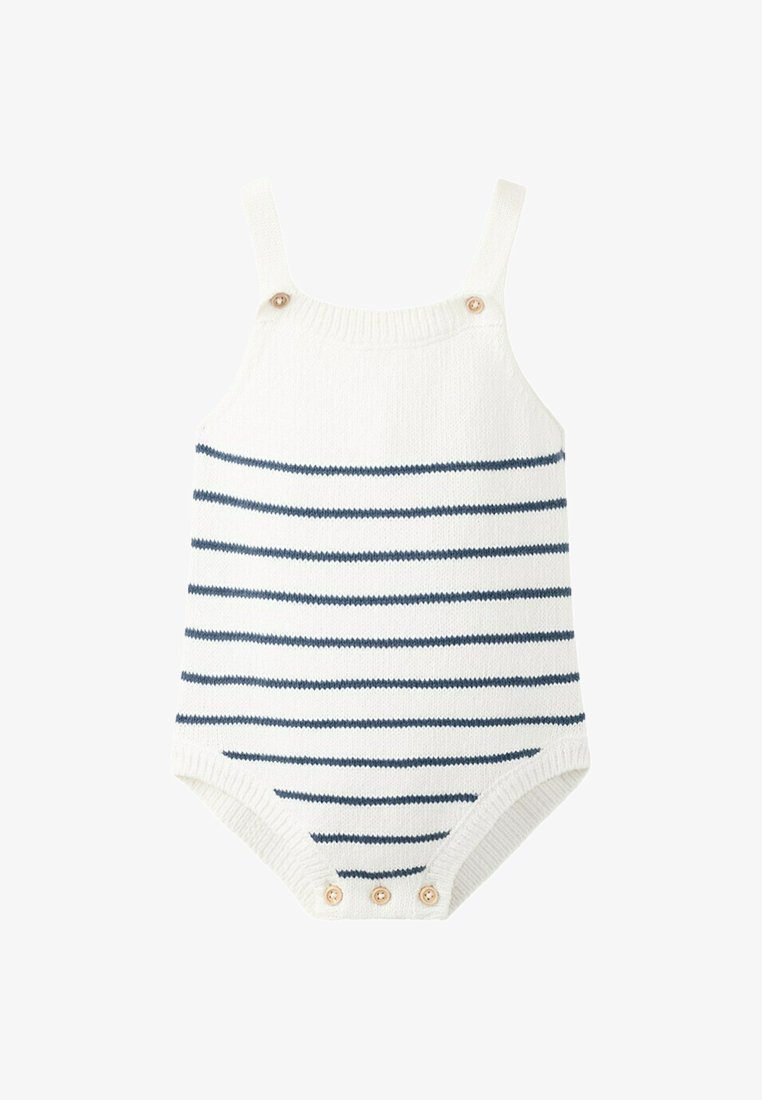 Biele pletené detské overaly s námorníckymi horizontálnymi pruhmi, ramennými popruhmi, drevenými gombíkmi na popruhoch a rozkroku na zapínanie.