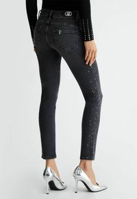LIU JO WITH GEMSTONES - Uske traperice - black