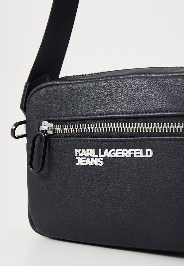 ESSENTIAL GRAINY UNISEX - Cross body bag4