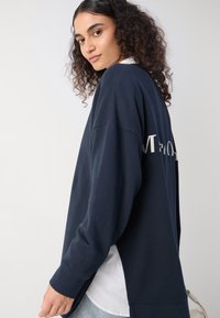 Marc O'Polo ROUND NECK - Mikina - deep blue sea
