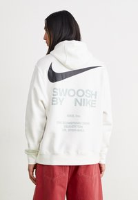 Nike Sportswear HOODIE - Sportinis megztinis - white