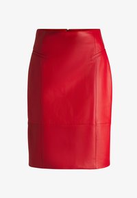 Ej vald, red eighteen