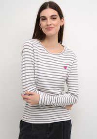 Kaffe LIDDY - Langarmshirt - chalk grey fuchsia heart
