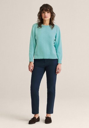 ROE - Neule - turkos