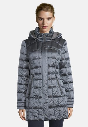 Winter coat - real teal