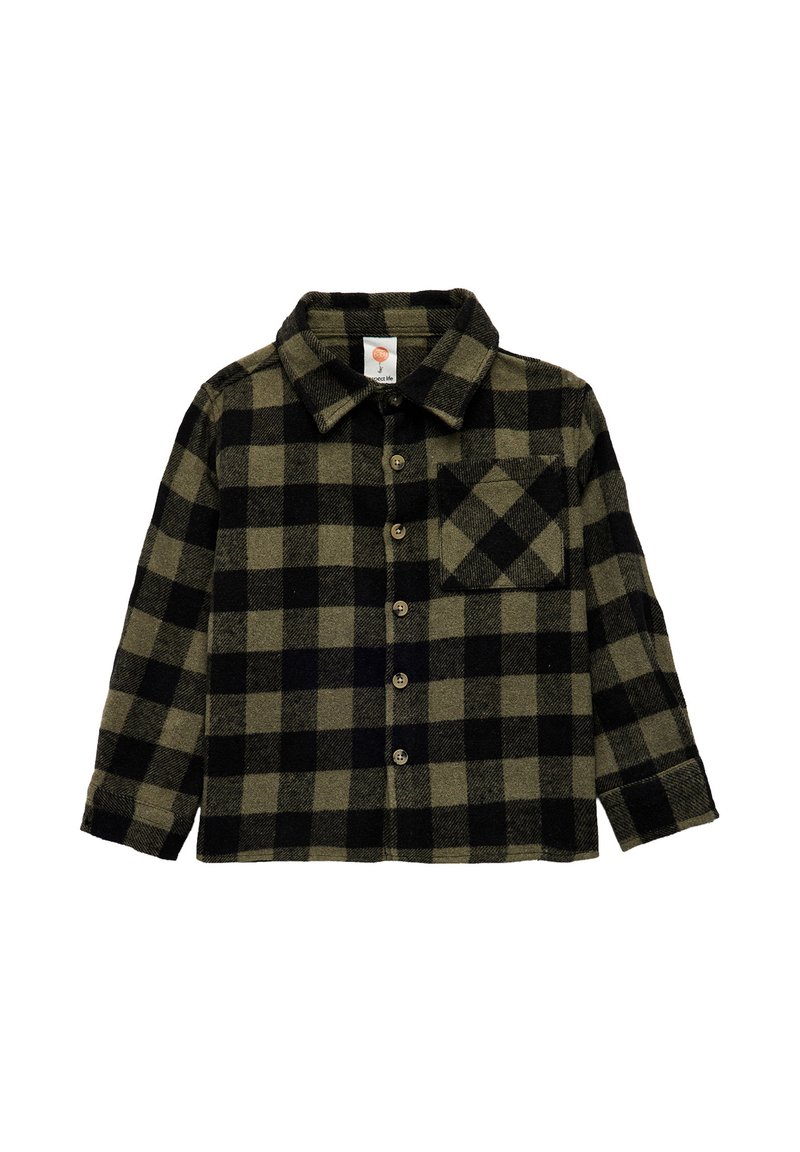 Langärmliges Button-down-Hemd mit schwarz-olivgrünem karriertem Muster und Brusttasche, flach auf weißem Hintergrund ausgelegt.