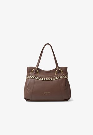 Bruine leren handtas met twee schouderbanden, goudkleurige kettingdetail en kleine gouden studs langs de bovenrand, met het merk "braccialini" aan de voorkant.