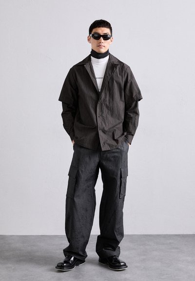 Han Kjøbenhavn - Bojówki