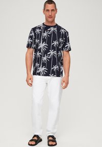 s.Oliver AUS REINER  - T-shirt z nadrukiem