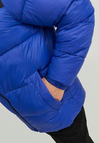 Jack & Jones Talvejope - bluing