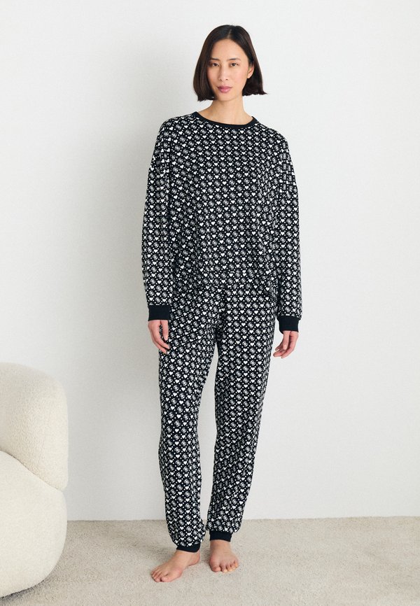 SIMONA - Nachtwäsche Set