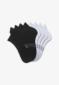 Unausgewählt, schwarz weiß