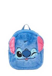 Zaino di peluche blu a forma di personaggio dei cartoni animati, con orecchie rosa, grandi occhi e un'espressione sorridente; texture morbida e design arrotondato.