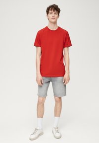 s.Oliver STRETCH - T-Shirt basic - preiselbeere