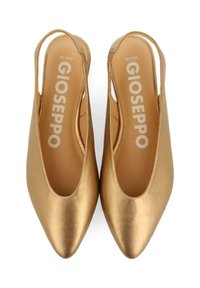 Bailarinas slingback de punta afilada en material dorado metálico, con textura suave, diseño minimalista y la marca Gioseppo en la plantilla.