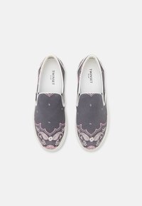 TWINSET STAMPA BANDANA - Sapatos sem atacadores - nero