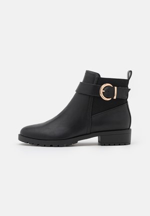 Classic ankle boots - black