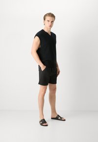 Les Deux BRAD SLIPOVER - Πουλόβερ - black