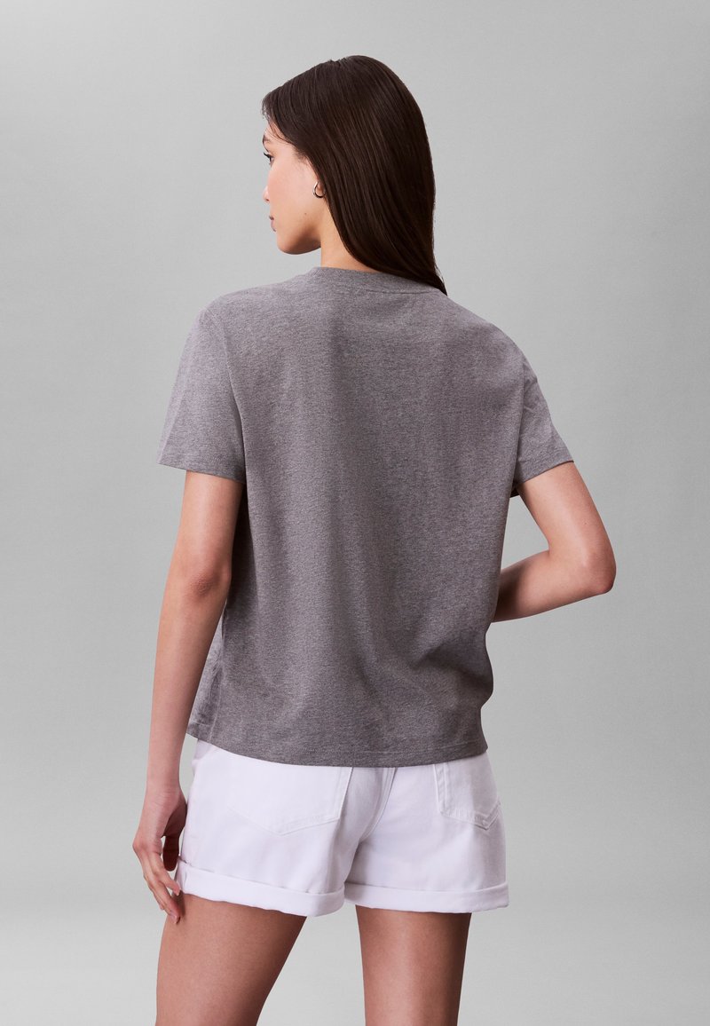 Calvin Klein Triko s potiskem - med grey heather