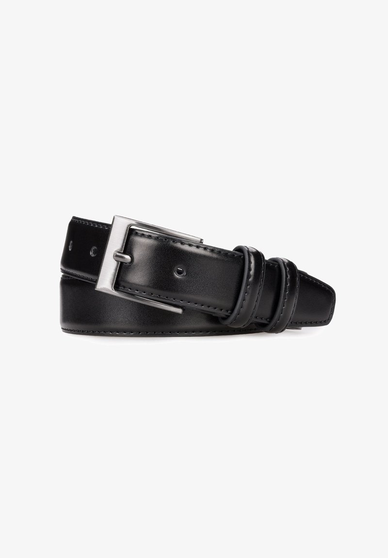 Ceinture en cuir noire avec boucle rectangulaire argentée et doubles passants, enroulée sur un fond blanc.