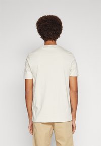 Lyle & Scott Jednoduché tričko - cove