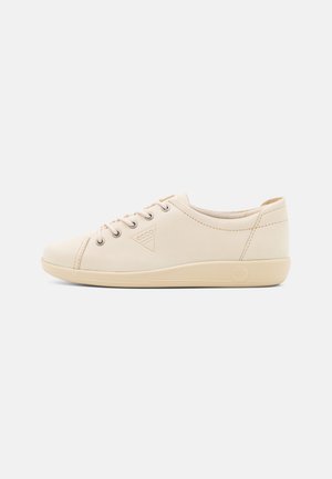 Baskets basses - beige