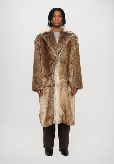 Han Kjøbenhavn LONG COAT - Zimski kaput - wild brown