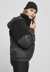Urban Classics Vinterjacka - black/black