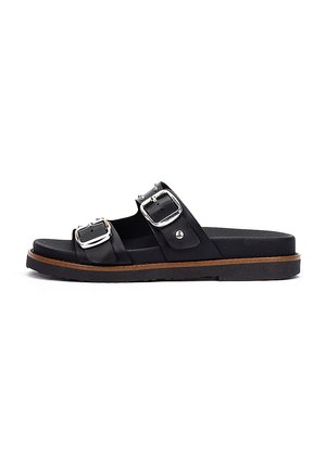 AITANA - Sandalias planas - black