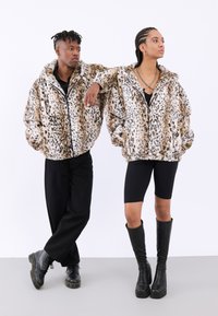 YOURTURN UNISEX - Talvitakki - beige