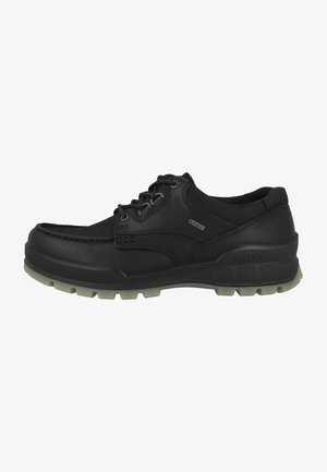 TRACK 25 LOW GTX - Walking trainers - black