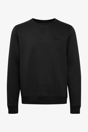 Sudadera negra de cuello redondo hecha de tela suave. Presenta puños y dobladillo acanalados, con un sutil logo de la marca en el frente. Ajuste clásico.