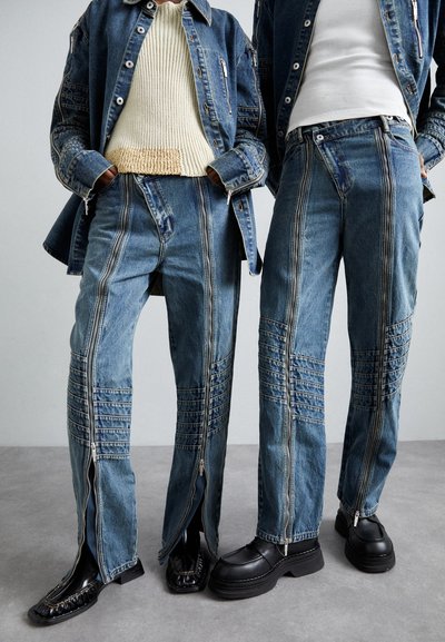 Feng Chen Wang SEAMING PANTS UNISEX - Straight leg jeans - blue